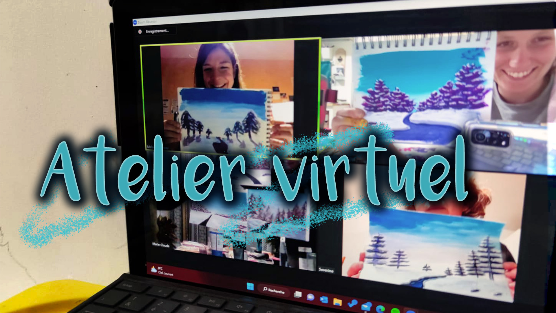 Atelier de peinture virtuel en groupe pour apprendre à peindre un paysage enneigé.